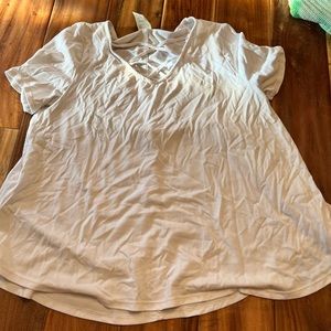 Women’s Faded glory White Tunic Top. Size Medium